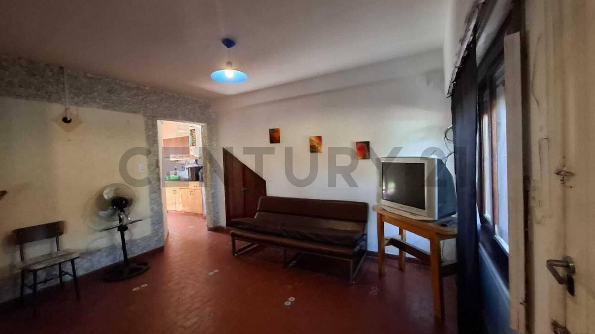 Foto de VENTA DE CASA MAS 2 DEPARTAMENTOS ENTRADAS INDEPENDIENTES ALFAR, imagen 5