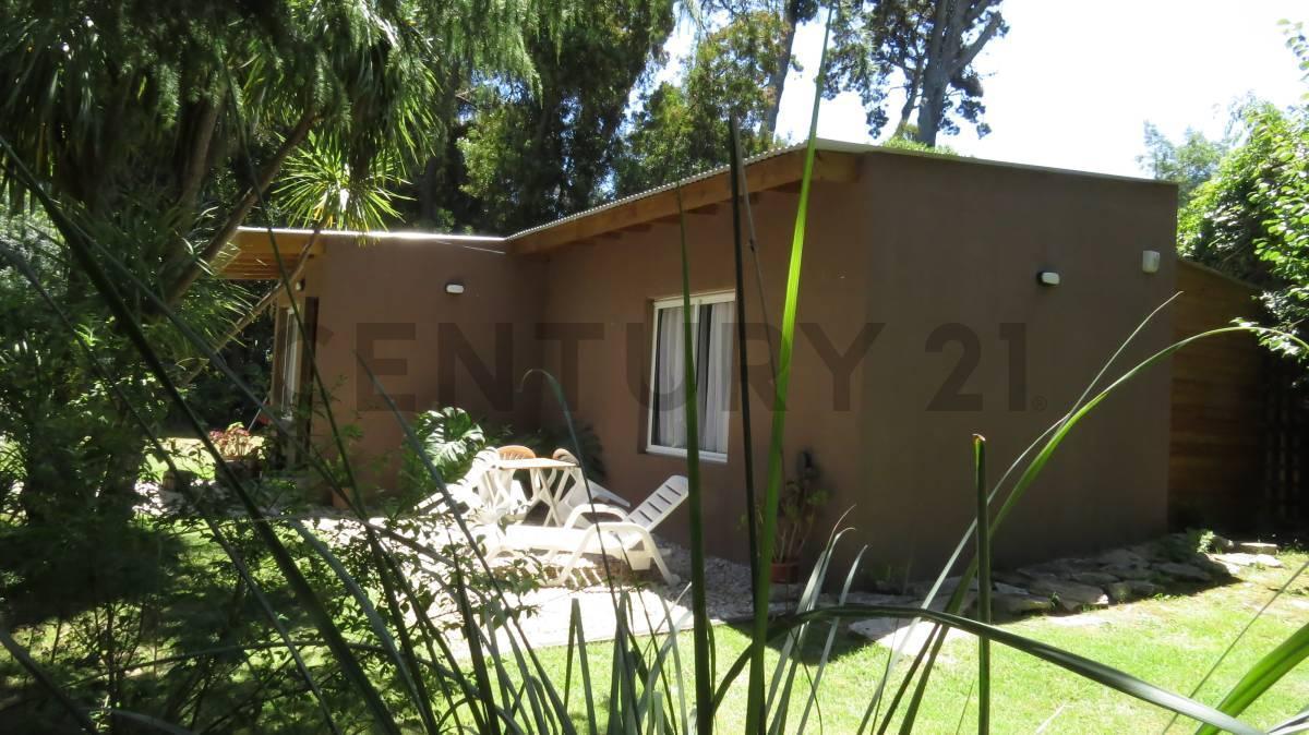 Foto de Venta de Casa y Cabaña en Bosque Peralta Ramos, Mar del Plata, Buenos, imagen 2