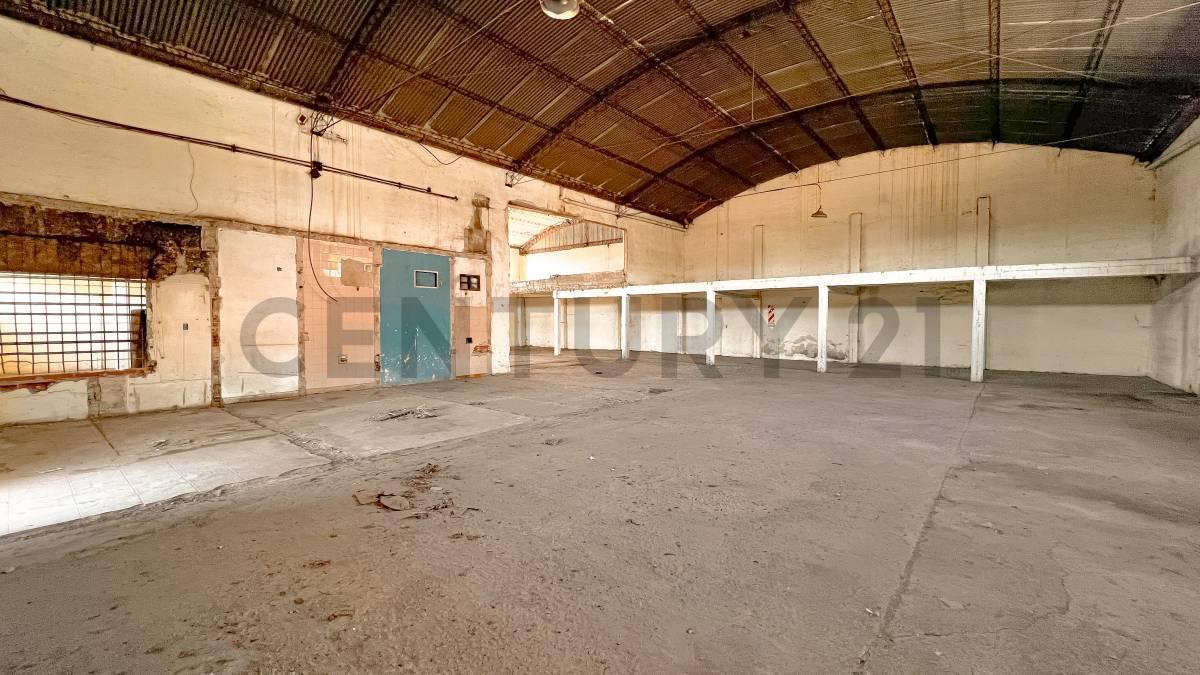 Foto de VENTA GALPON BARRIO LOS ANDES, imagen 2