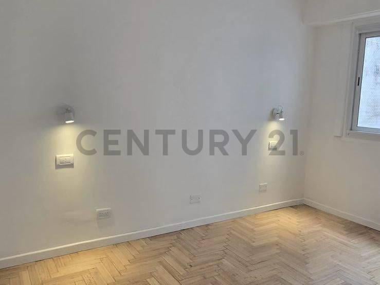 Foto de VENTA DEPARTAMENTO 2 AMBIENTES MAR DEL PLATA CENTRO RECICLADO, imagen 4