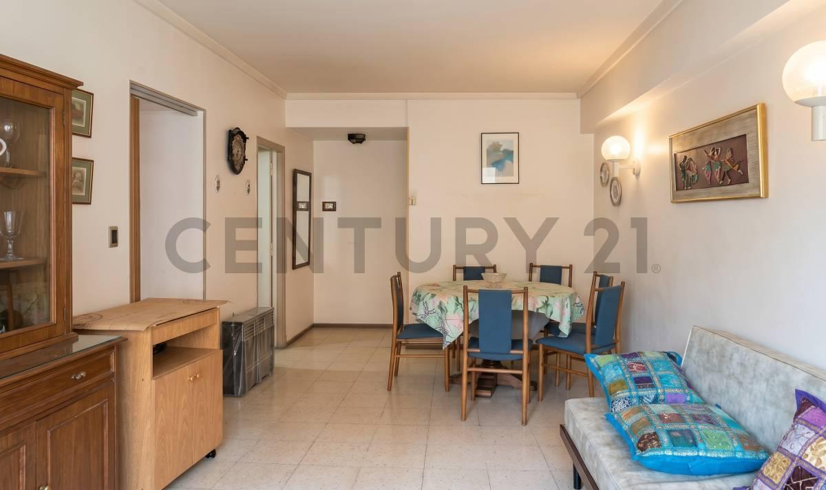 Foto de VENTA DEPARTAMENTE 2 AMB MAR DEL PLATA FRENTE CENTRO, imagen 1