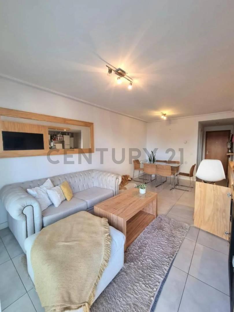 Foto de VENTA DEPARTAMENTO 2 AMBIENTES CON COCHERA STELLA MARIS, imagen 1