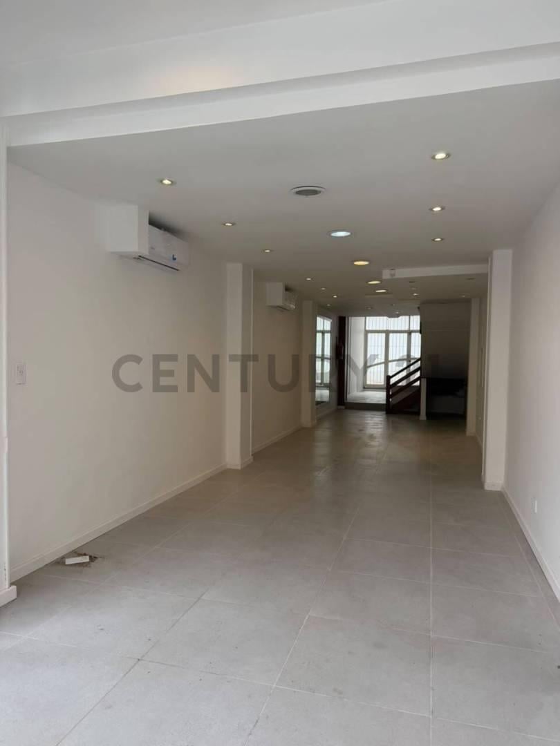 Foto de ALQUILER LOCAL COMERCIAL RECICLADO CENTRO, imagen 1