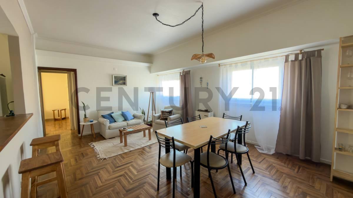 Foto de VENTA DEPARTAMENTO 3 AMBIENTES MAR DEL PLATA CON DEPENDENCIA CHAUVIN, imagen 2