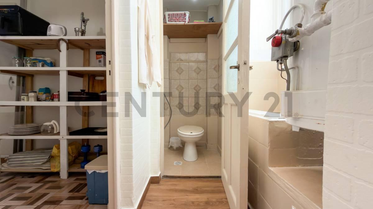 Foto de VENTA DEPARTAMENTO 3 AMBIENTES MAR DEL PLATA CON DEPENDENCIA CHAUVIN, imagen 1