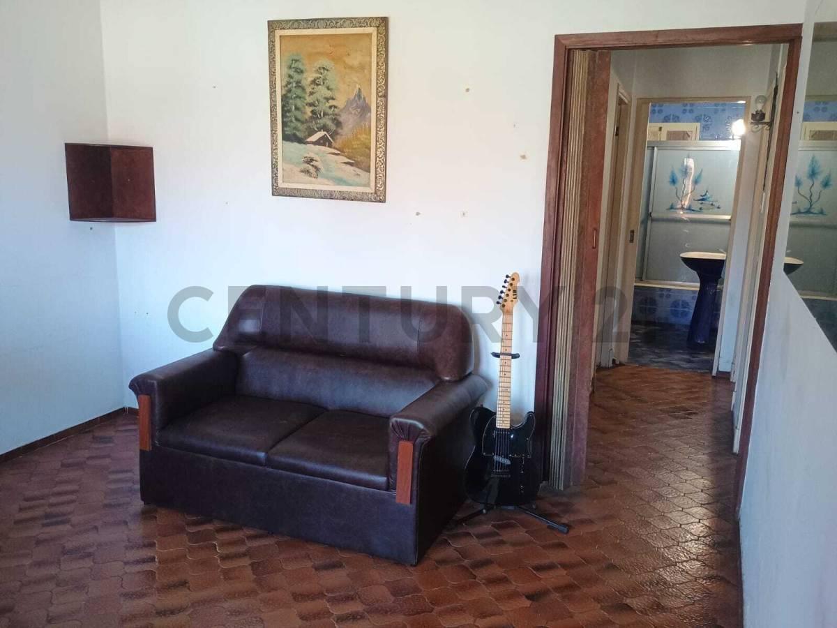 Foto de VENTA CASA 3 AMBIENTES A METROS DE AV. COLÓN, imagen 3
