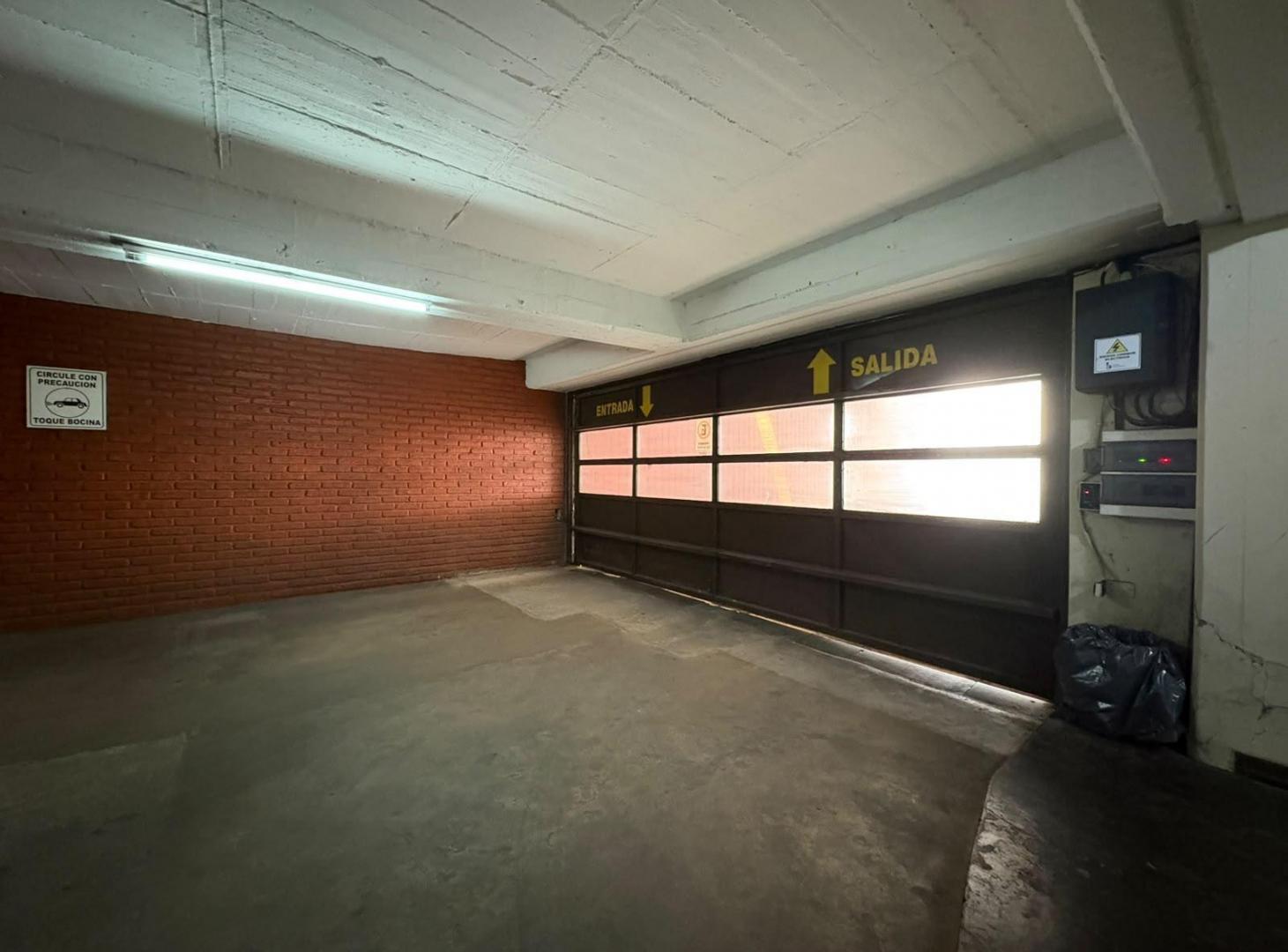 Foto de VENTA COCHERA PRIVADA CENTRO, imagen 3