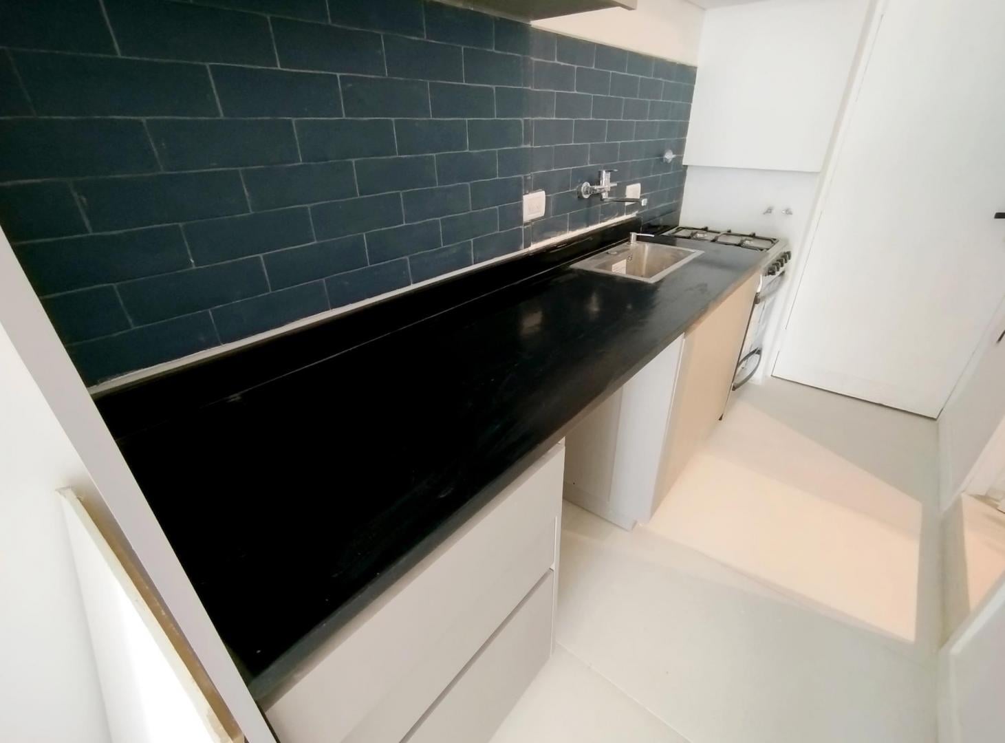 Foto de Venta Monoambiente totalmente reciclado a nuevo Aldrey Mar del Plata, imagen 2