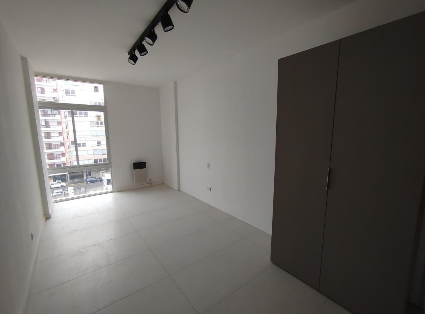 Foto de Venta Monoambiente totalmente reciclado a nuevo Aldrey Mar del Plata, imagen 1
