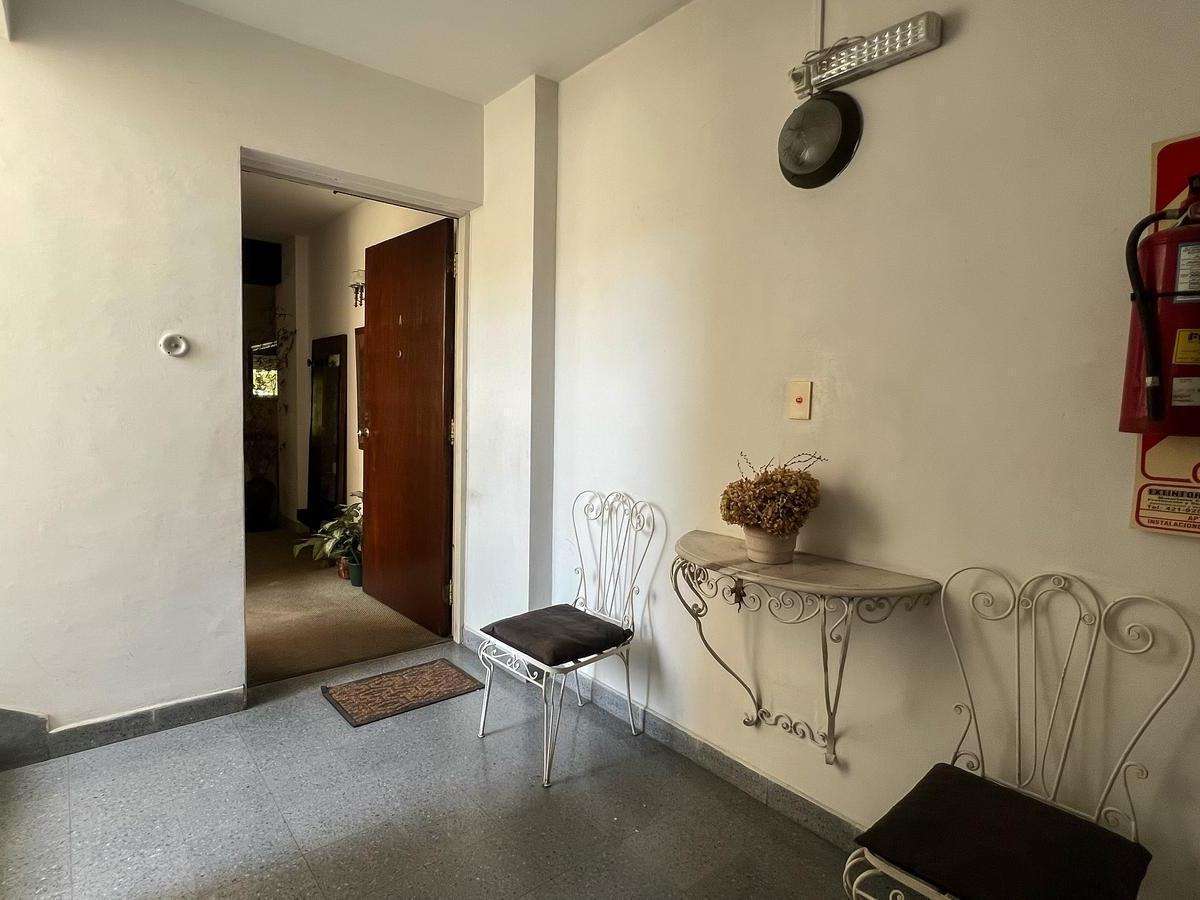 Departamento Céntrico de 2 Dorm. en Venta! 1