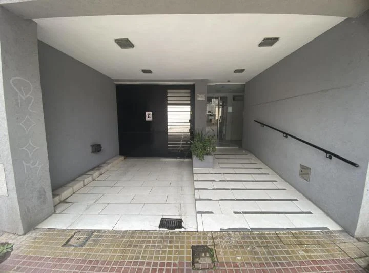 Departamento 1 dormitorio - Zona Plaza Malvinas 5