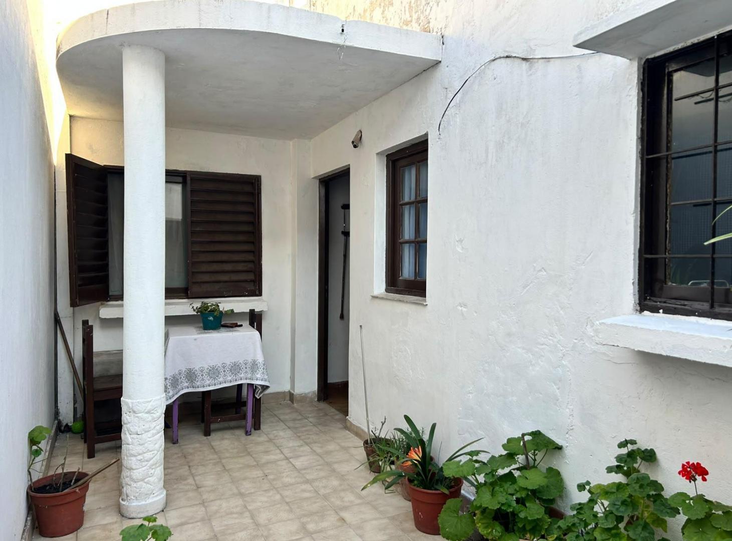 Foto de PH de 2 Dormitorios y 2 patios., imagen 1