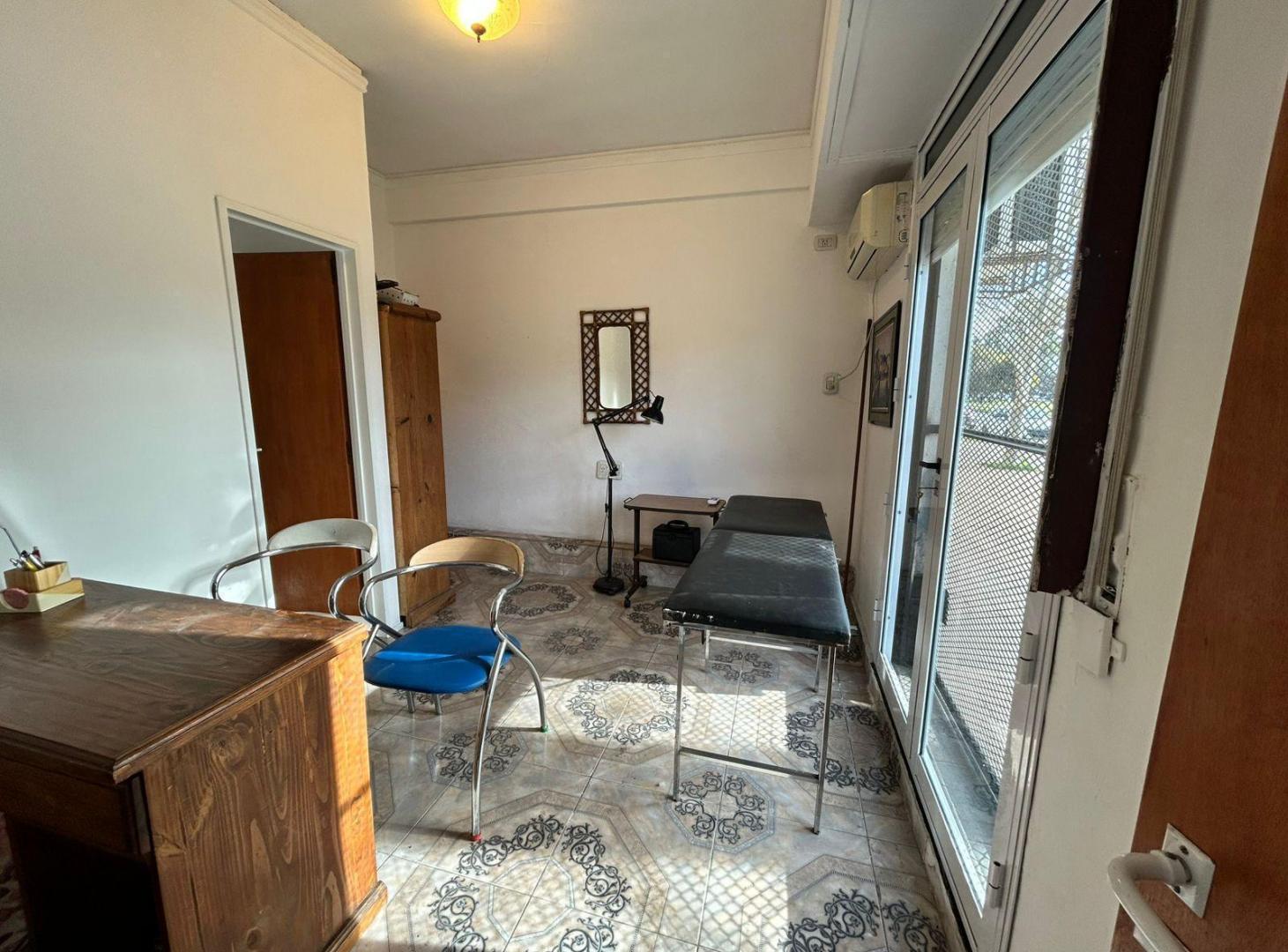 Foto de Consultorio/local en venta. ( Calle 32 y 5), imagen 2