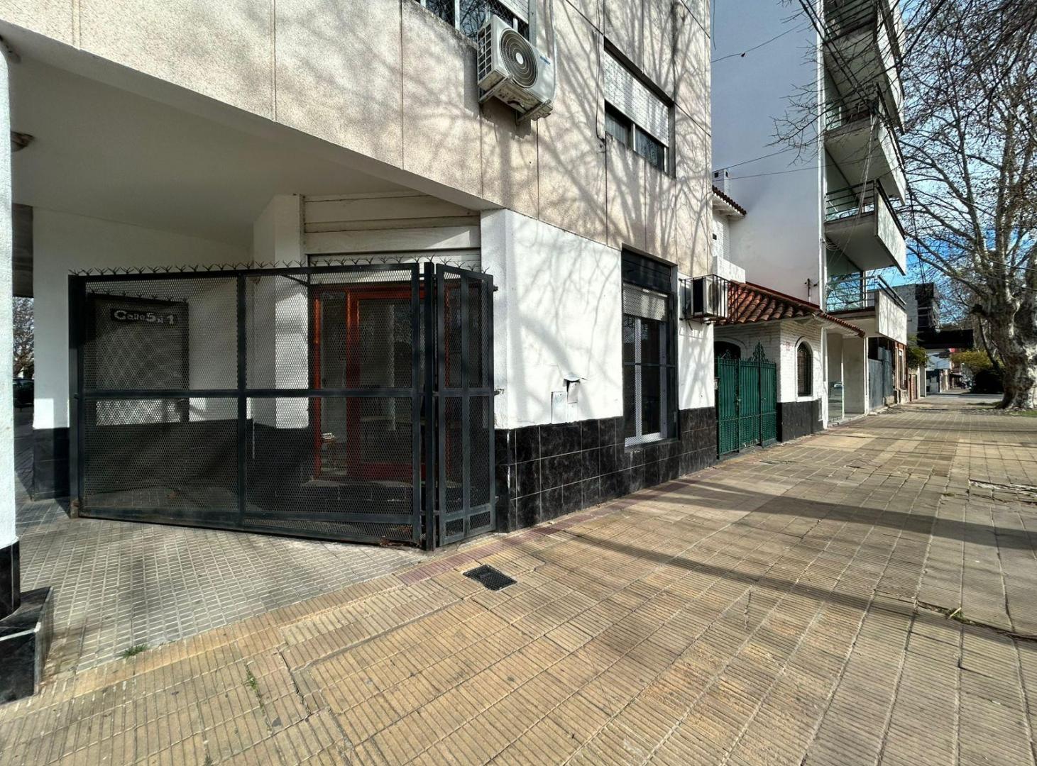 Foto de Consultorio/local en venta. ( Calle 32 y 5), imagen 4