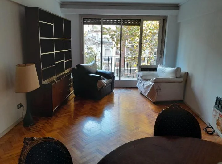 Departamento en  Venta 4 amb c/ dep. y balcón. Sup. Tot. 97 m2. Caballito. 5