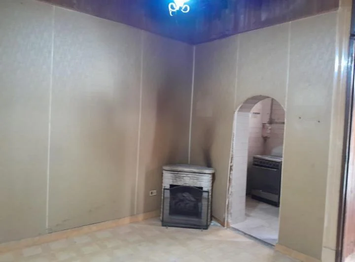 Venta de PH de 5 Amb con patio y terraza. Sin Expensas. A refaccionar. -Almagro- 5