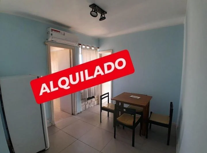 ALQUILADO ! Departamento en  Alquiler 2 Ambientes .Expensas bajas. Balvanera 3