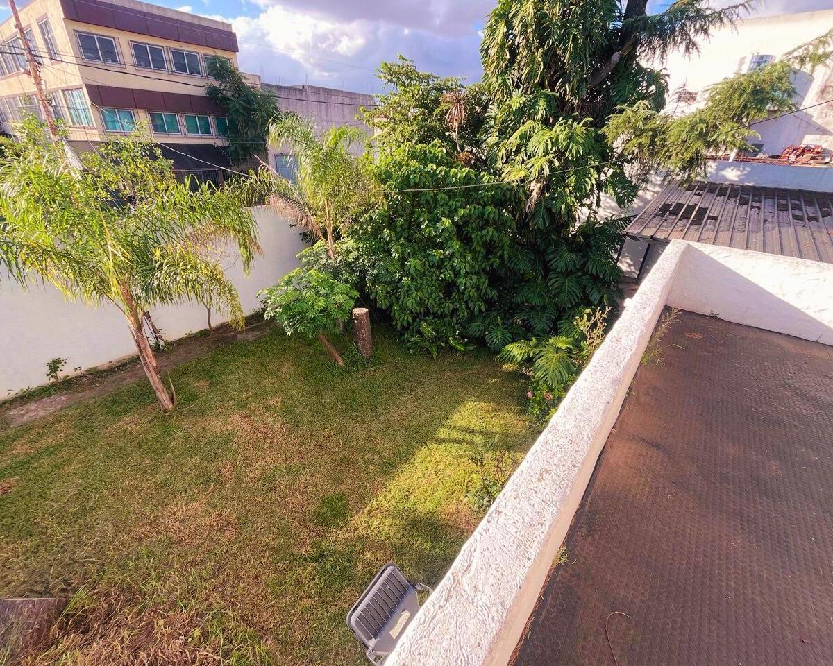 Casa en Venta 6 Ambientes Isidro Casanova - Lote de 400m2