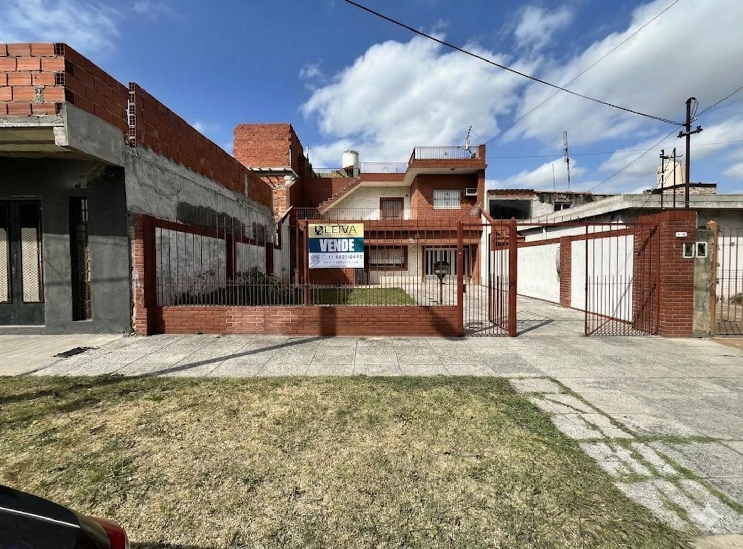 Casa 4 Ambientes en Venta - San Justo - Villa Constructora - A 7 cuadras Ruta 3