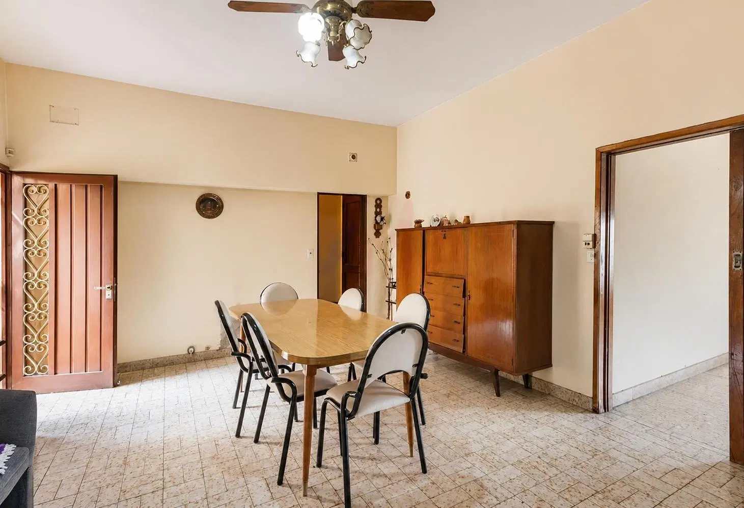 Casa en VENTA, La Tablada 5
