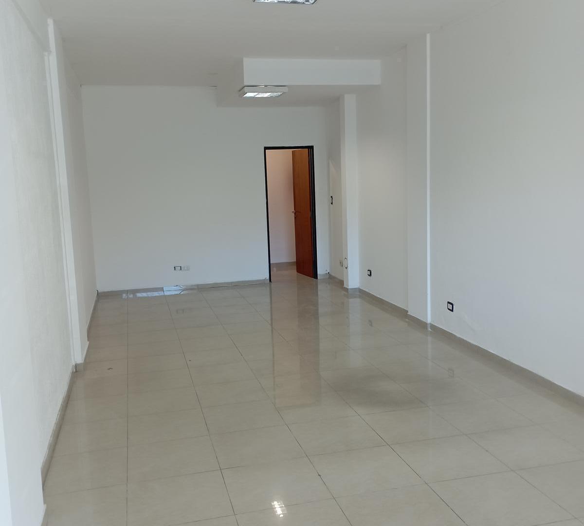 LOCAL MODERNO | VILLA BALLESTER