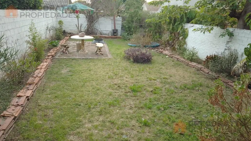 Alquiler pH 2 ambientes con jardín y guarda coche 3