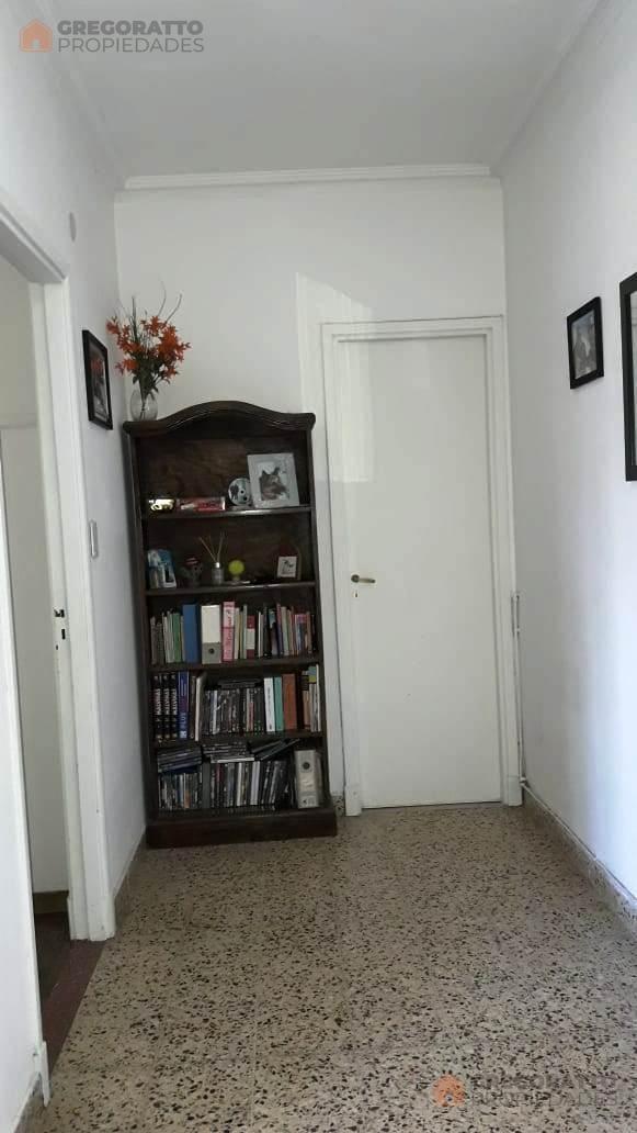 Foto de VENTA CASA MULTI FAMILIAR CON LOCAL Y 12 COCHERAS VILLA BALLESTER, imagen 5