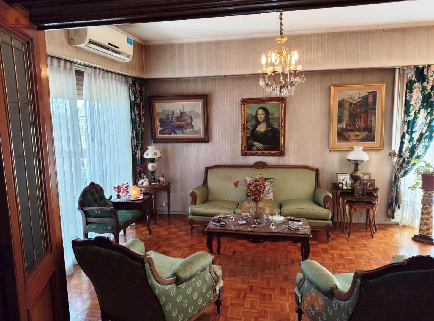 Foto de VENTA DEPARTAMENTO 4 AMB C/COCHERA, imagen 3