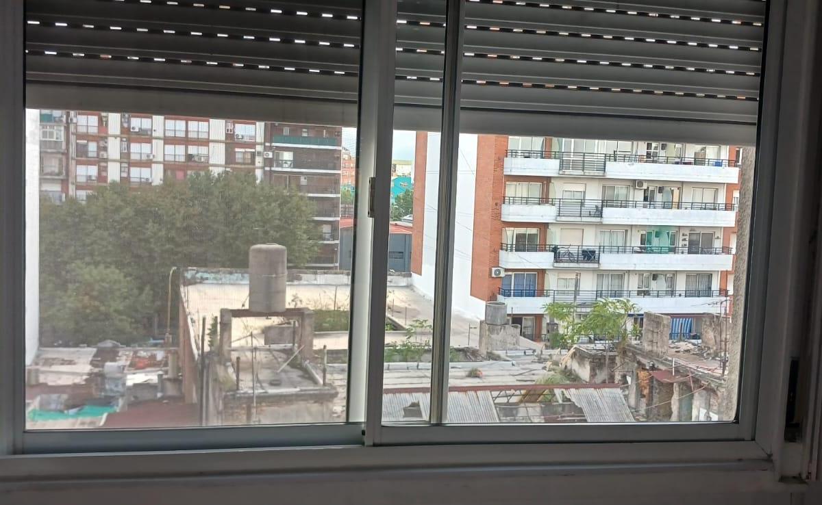 Venta Departamento 3 Ambientes Contrafrente 5