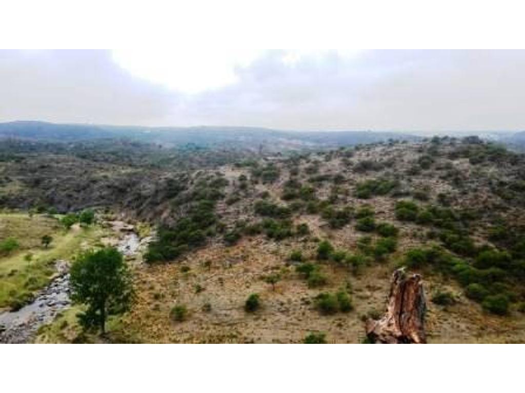 Excelente Campo en Riocito, Turistico, con Rio Que Lo Bordea en Su Totalidad. 3
