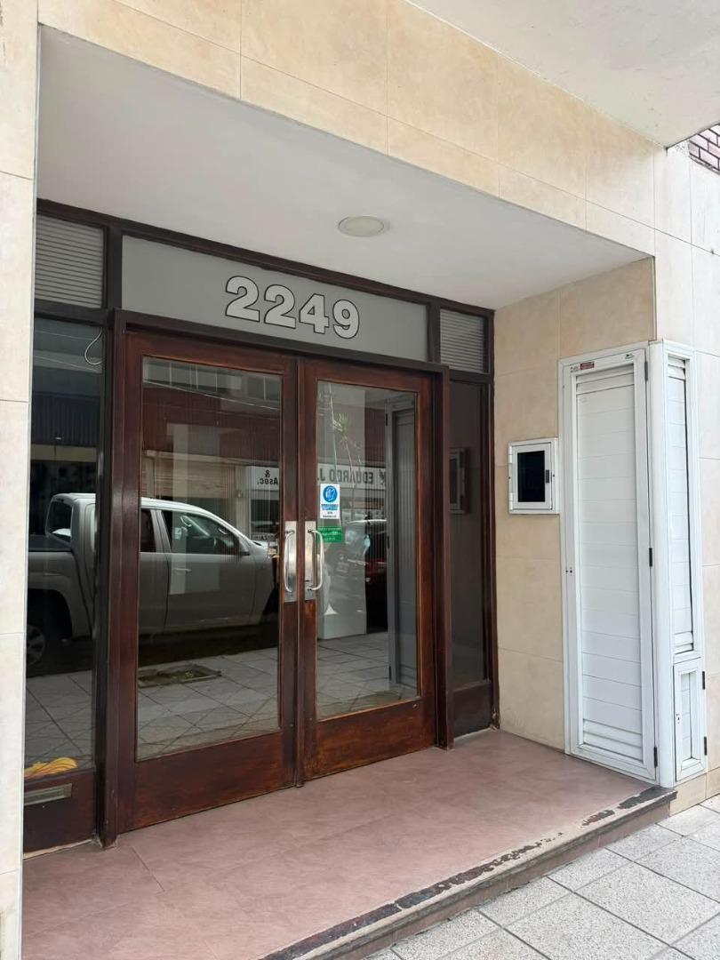 2 ambientes en excelente ubicación – Tucumán y Colón