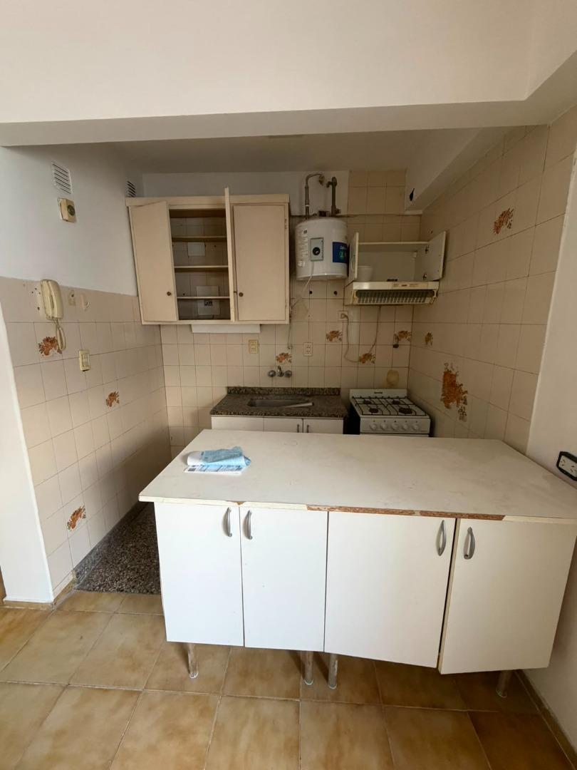 Foto de Venta Monoambiente Amplio - 26 m² - Av. Luro y San Luis, imagen 4