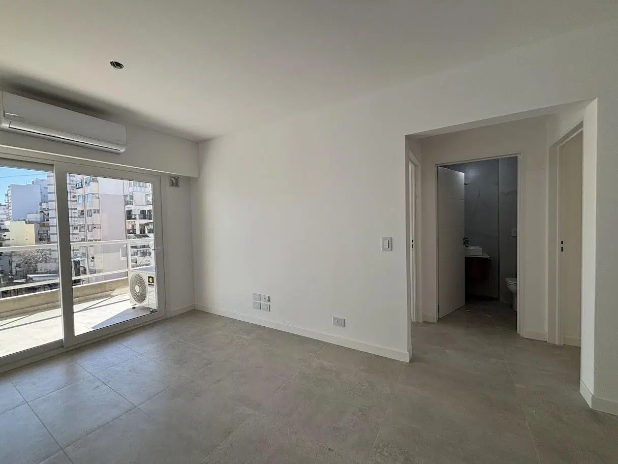 Departamento en Venta 3 ambientes con balcón en Caballito 5