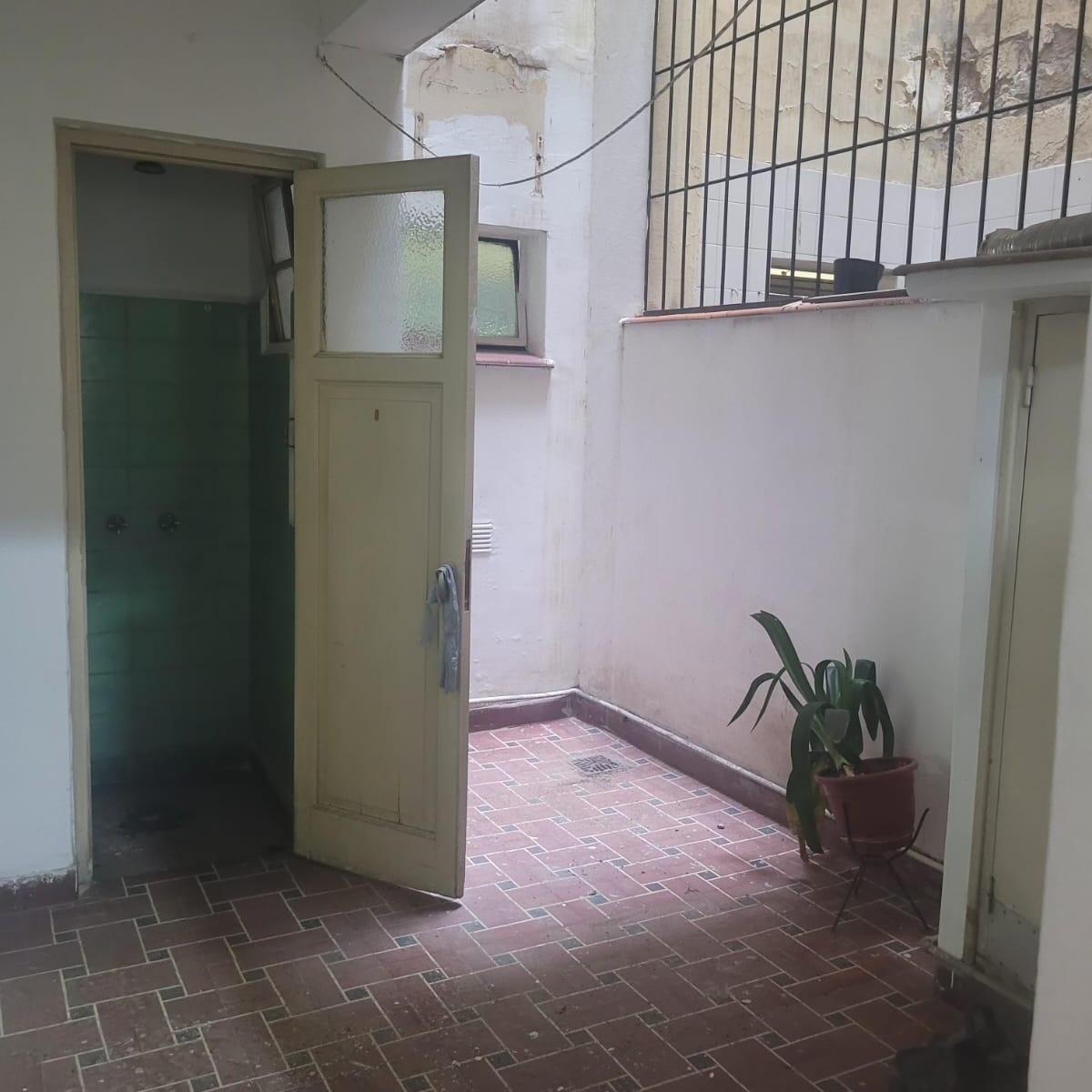 Venta Departamento en Privilegiada Ubicación de Mendoza 3