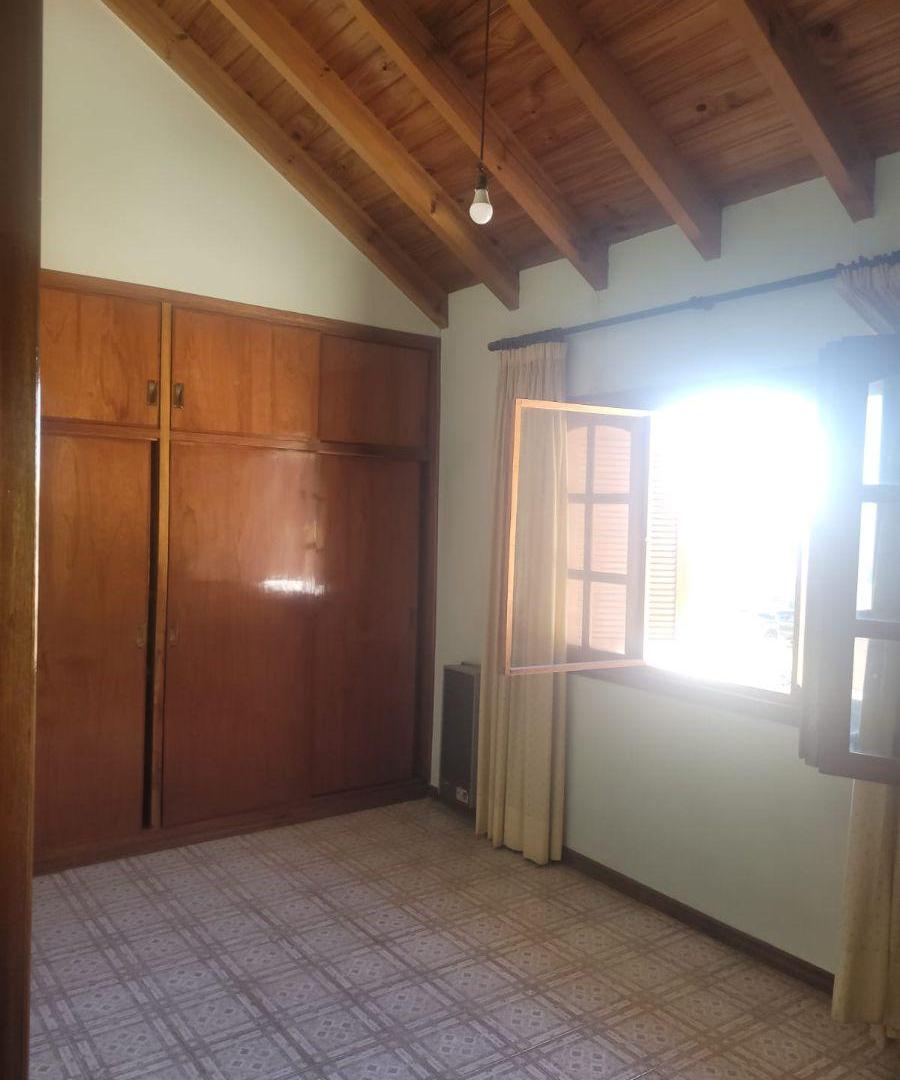 Foto de Casa 300 m² cubiertos en 2 plantas | Santa Ana, Guaymallén | Apta, imagen 3