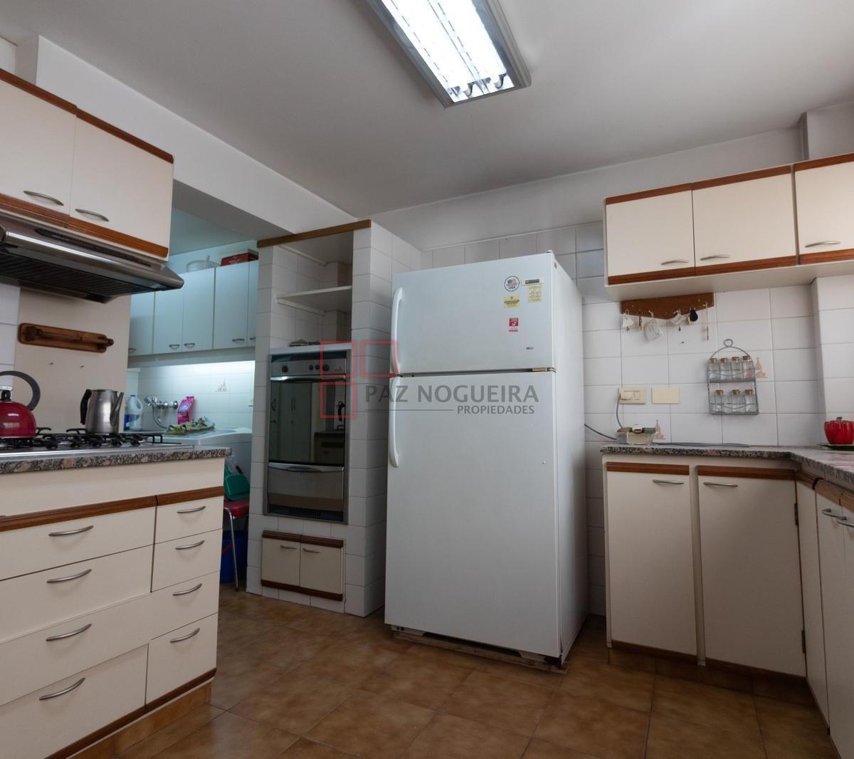 Departamento 4 Ambientes con 2 Cocheras y Baulera en Caballito 1