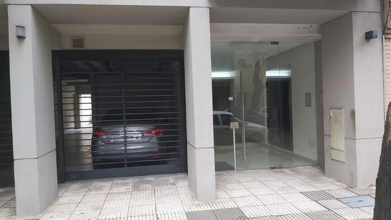 Departamento en Parque Centenario 3