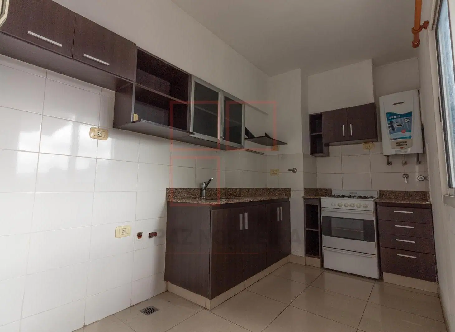 Departamento en Monte Castro 5