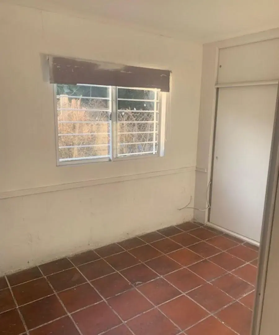 Casa con 687 m² y 5 habitaciones en venta en Tristán Suárez 8