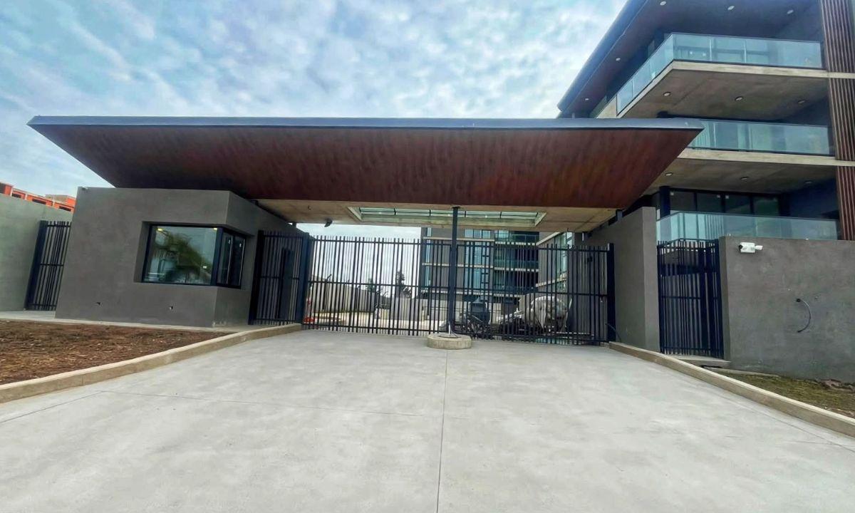 Foto de Departamento de 2 ambientes con cochera incluida en Dharma, Canning, imagen 3