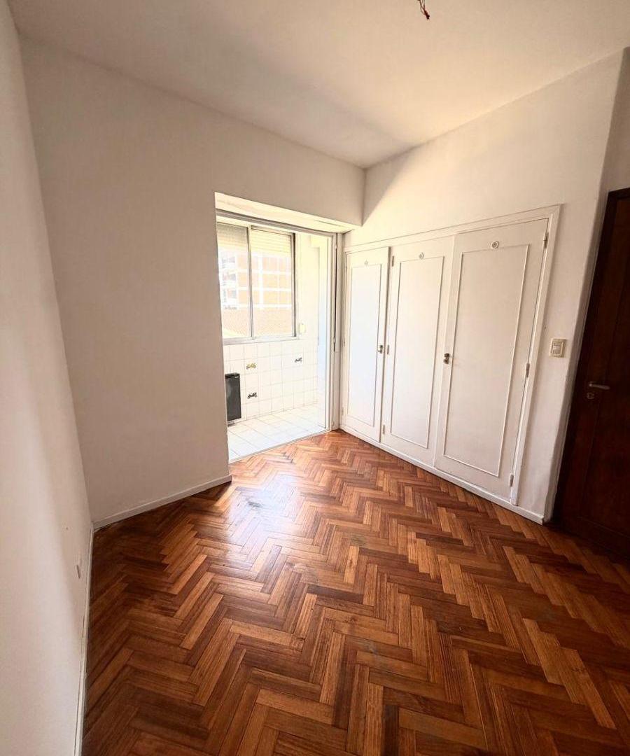 Foto de Vta Dpto. 3 amb. mas depen. Lavadero indep. 76m2, imagen 2