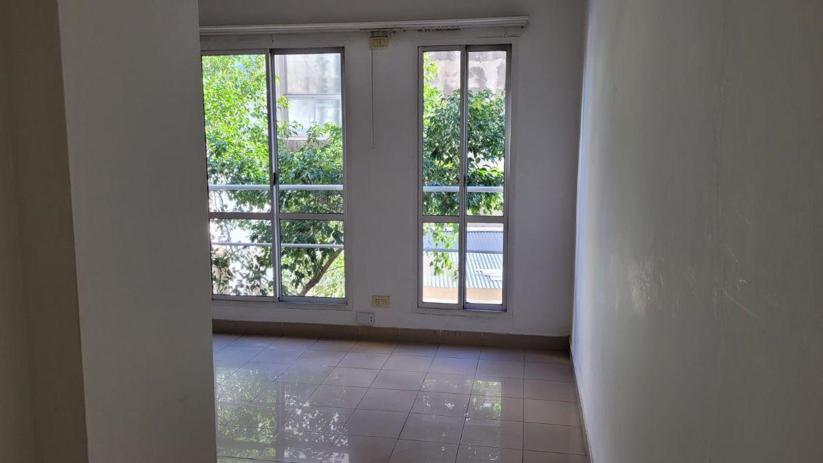 Foto de Venta MONOAMBIENTE CON COCINA Y LAVADERO SEPARADO, LUMINOSO, ALMAGRO, imagen 2
