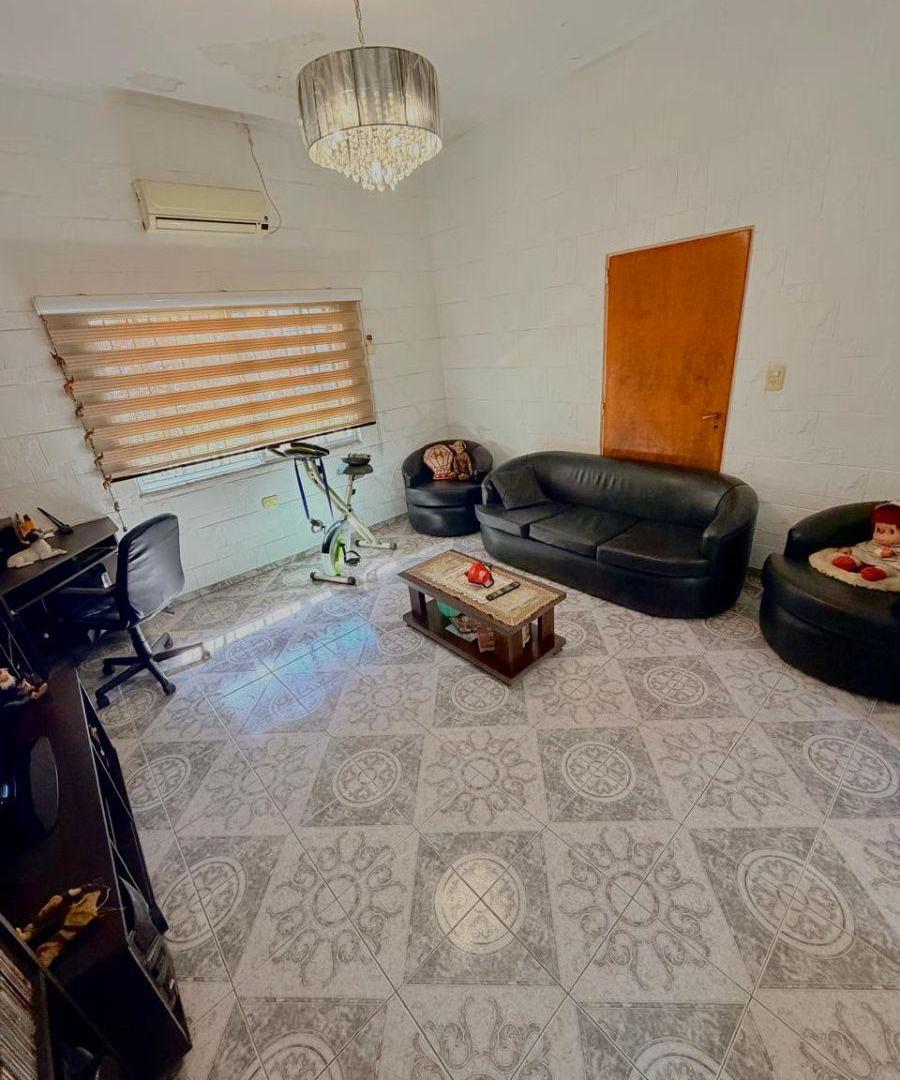 Foto de VENTA CASA C/COCHERA, TERRAZA Y PARRILLA MONTE CASTRO, imagen 3