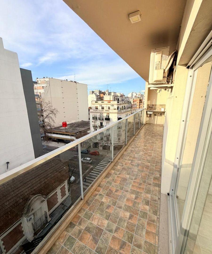 Foto de ALQUILER 2 amb c/balcón, semipiso Flores Norte, imagen 2