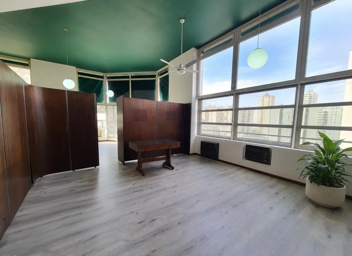 Oficina, con baño privado, kitchenette y terraza 4