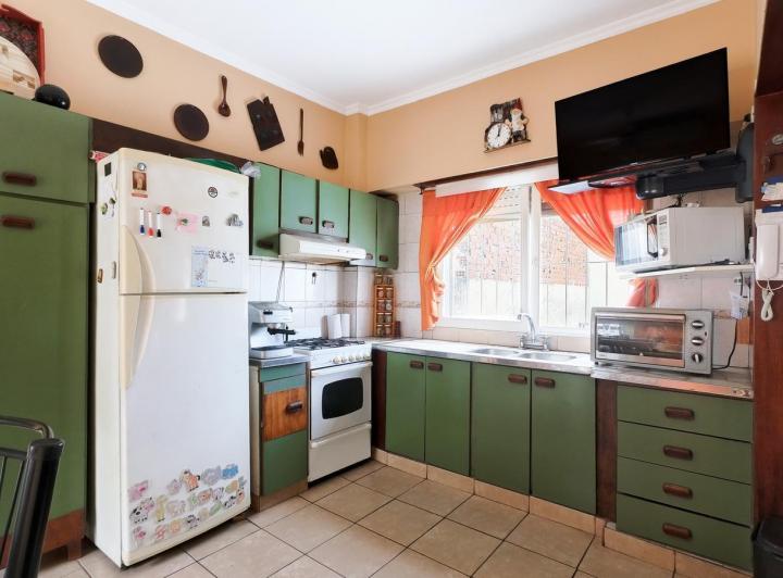 PH 3 amb en  San Martin c/ balcón y cochera (Villa Maipu) 5