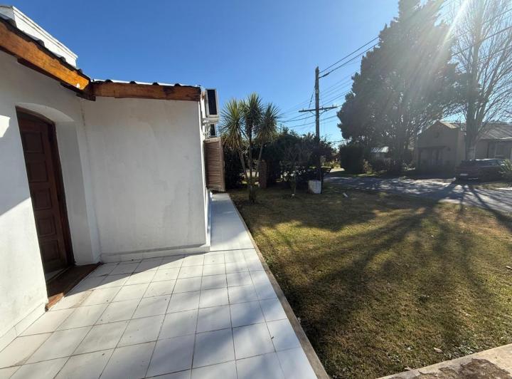 Casa 4 ambientes. | LIBERTAD al 1300 1