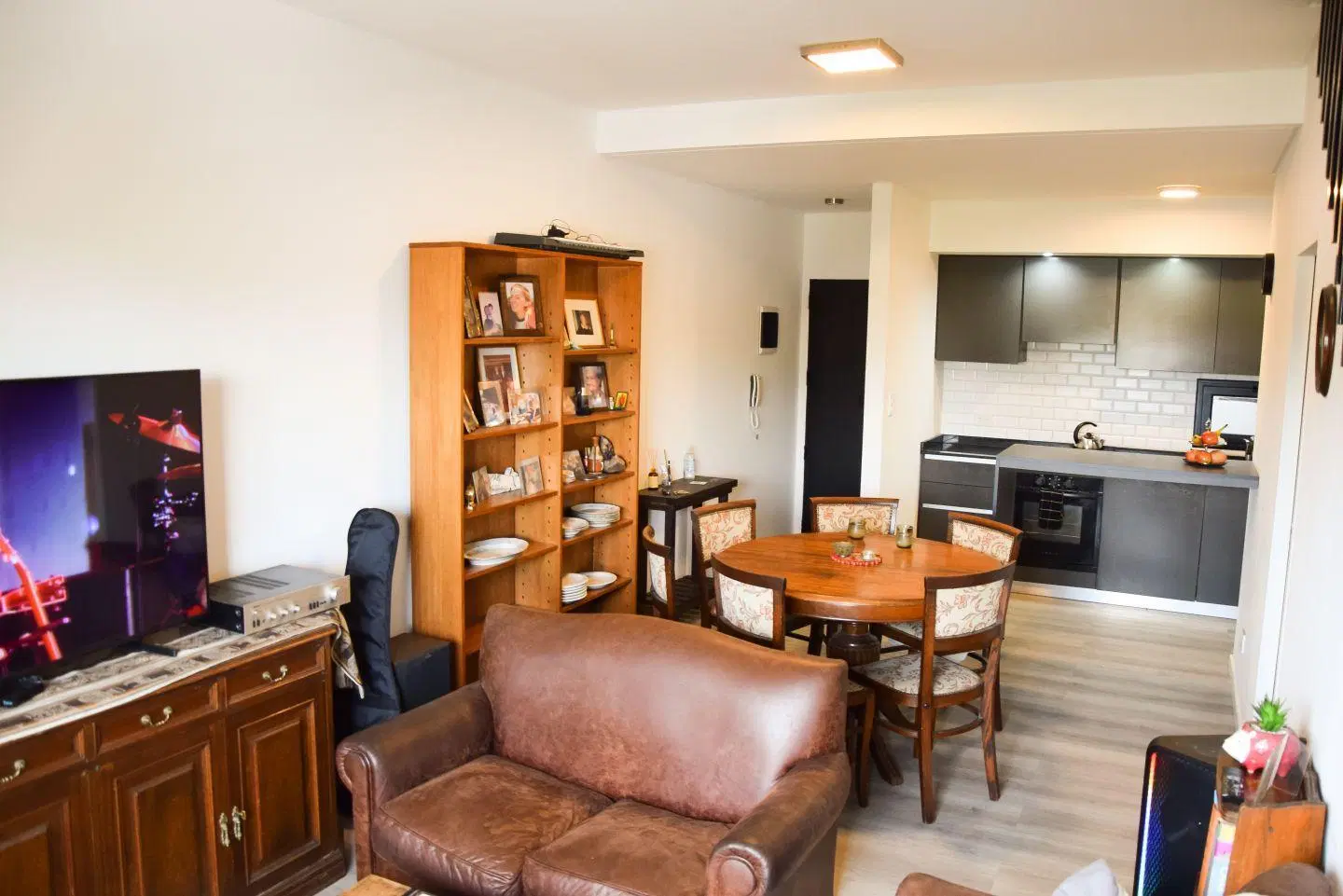 Dúplex 3 Ambientes con Terraza Propia, Parrilla y Cochera en Villa Ballester 5