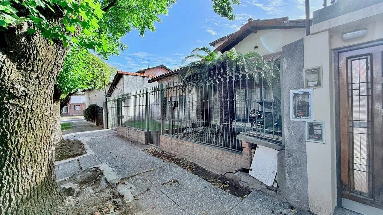 Casa 4 amb con jardin y cochera 3