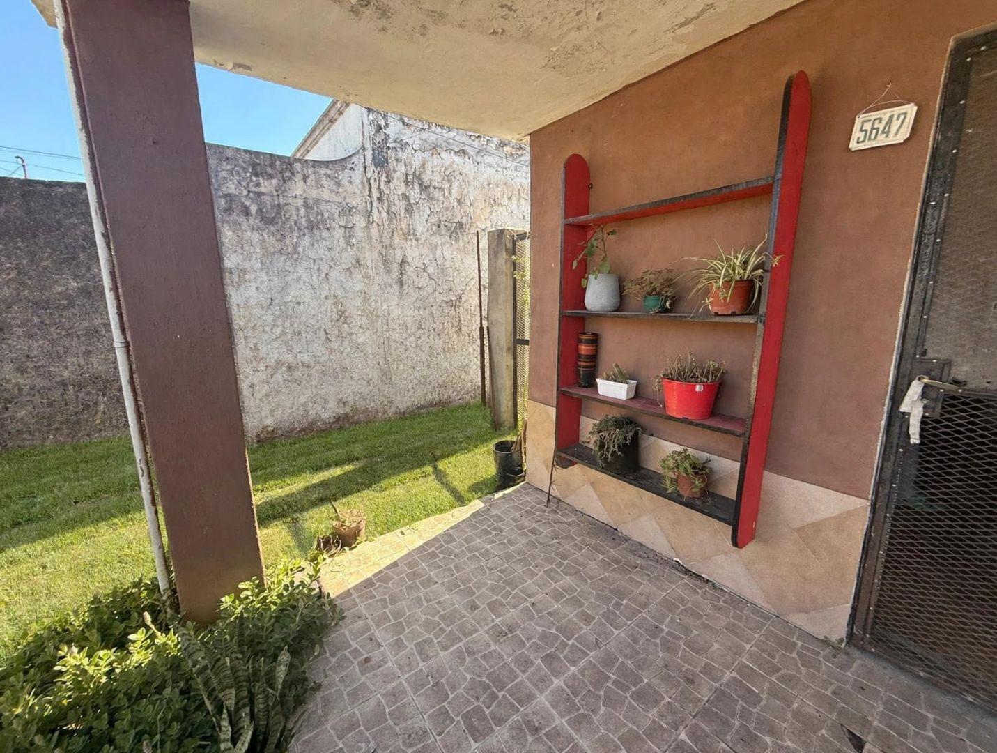 Foto de Venta ph al frente 2 ambientes ,Emilio Zola 5600 Villa Ballester, imagen 1